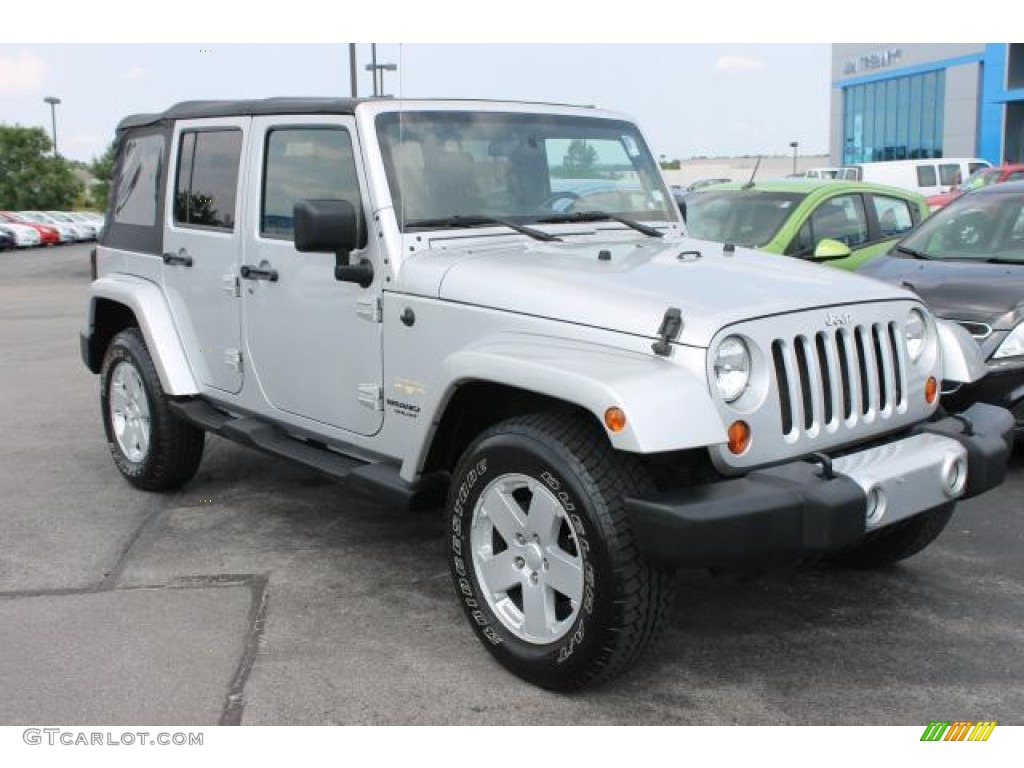 Bright Silver Metallic 2008 Jeep Wrangler Unlimited Sahara 4x4 Exterior Photo #95956979