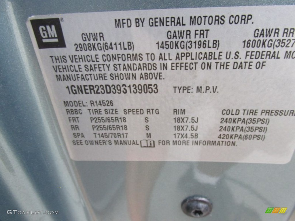 2009 Traverse LT - Silver Moss Metallic / Dark Gray/Light Gray photo #19