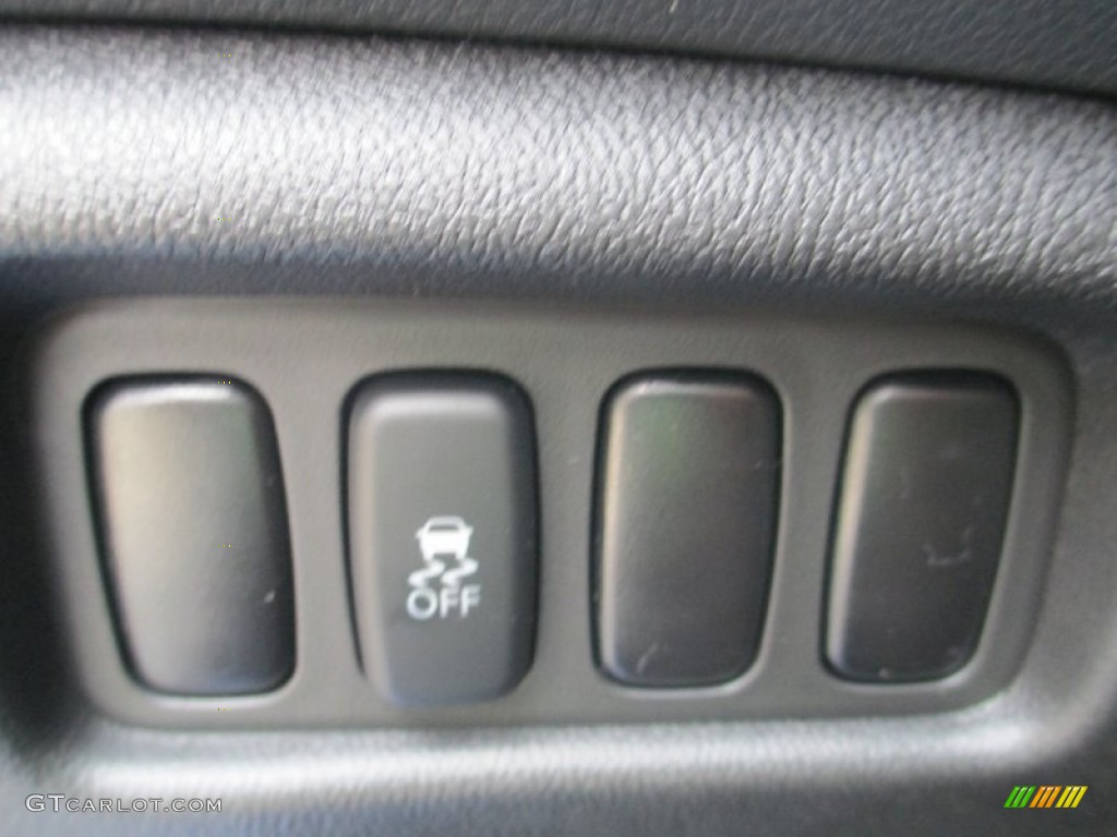 2015 Mitsubishi Outlander Sport ES AWC Controls Photo #95965679