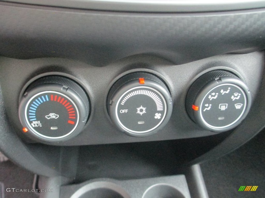 2015 Mitsubishi Outlander Sport ES AWC Controls Photo #95965859