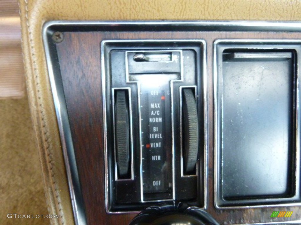 1975 Corvette Stingray Coupe - Bright Yellow / Medium Saddle photo #16