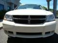 Stone White - Avenger SXT Photo No. 3