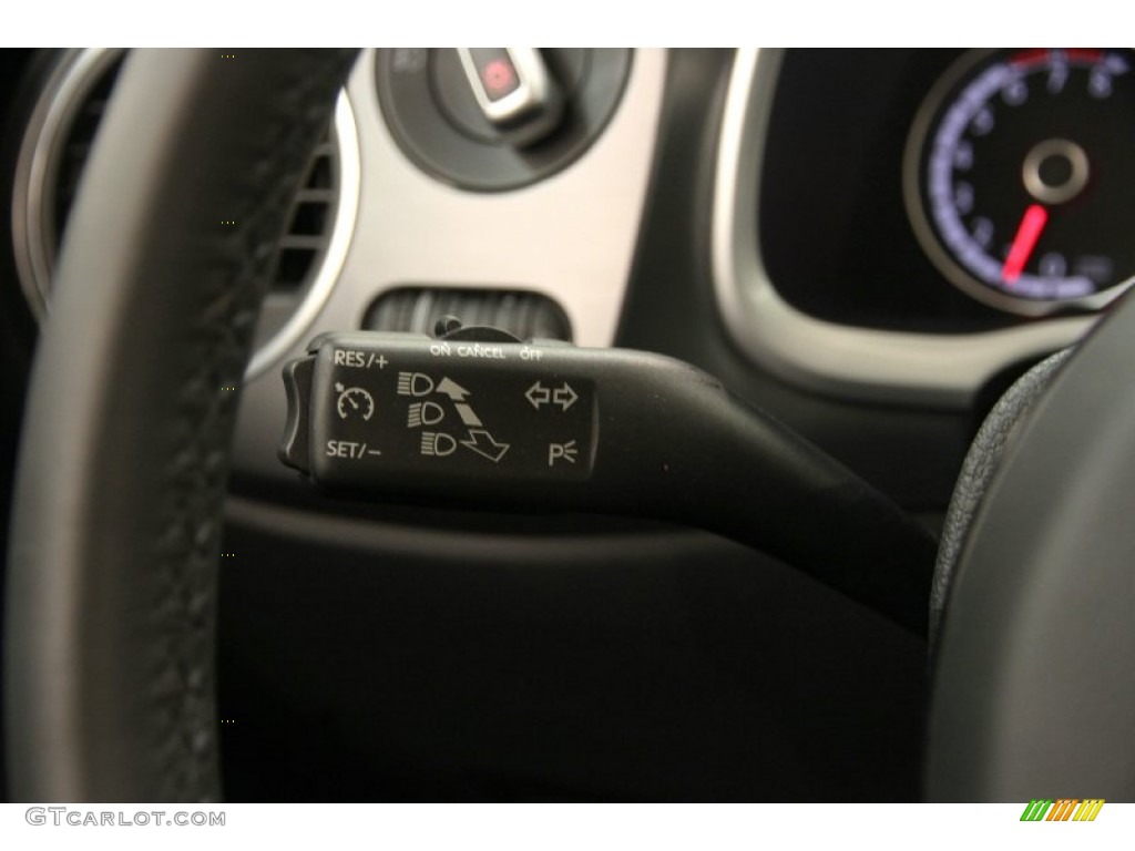 2014 Volkswagen Beetle R-Line Controls Photo #95974511