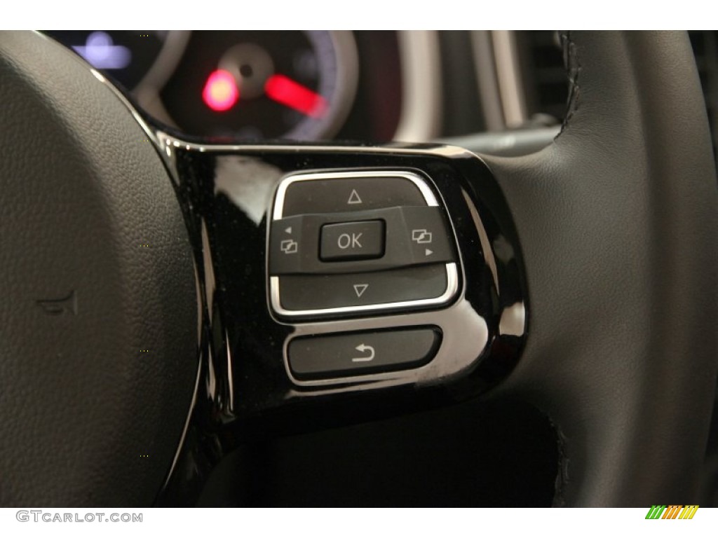 2014 Volkswagen Beetle R-Line Controls Photo #95974568
