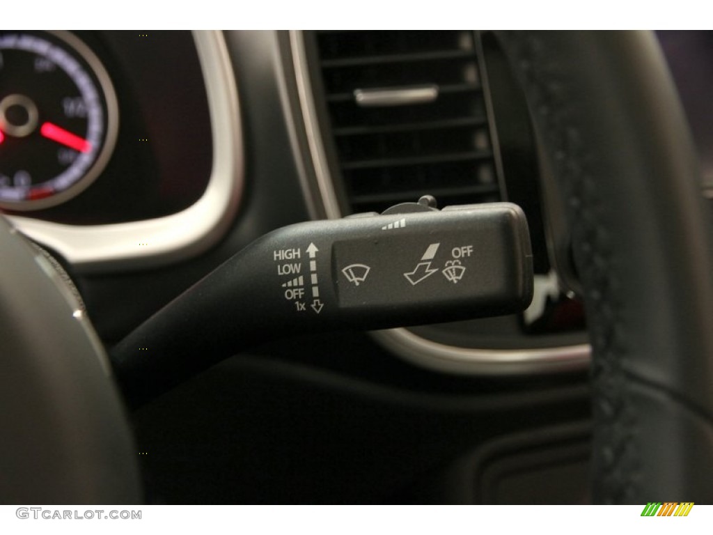 2014 Volkswagen Beetle R-Line Controls Photo #95974583