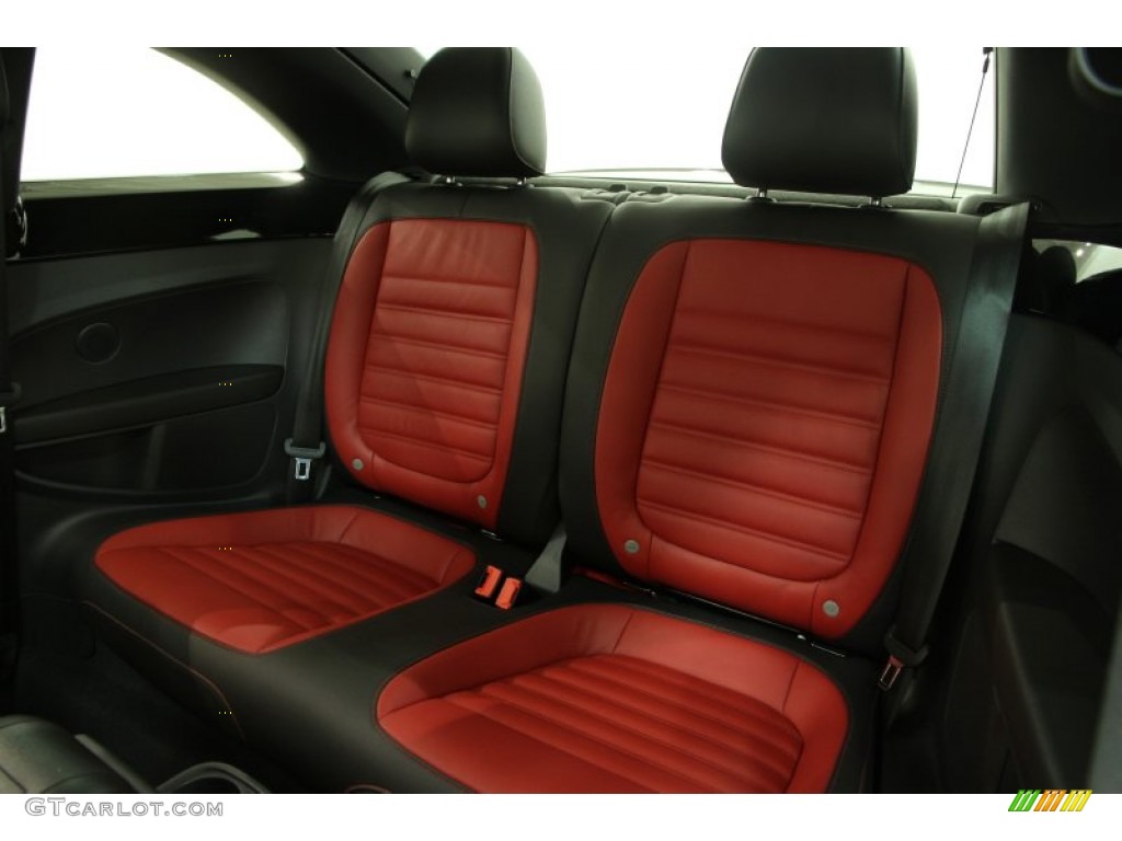 2014 Volkswagen Beetle R-Line Rear Seat Photos