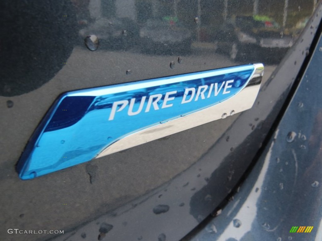 2014 Sentra SV - Graphite Blue / Charcoal photo #15