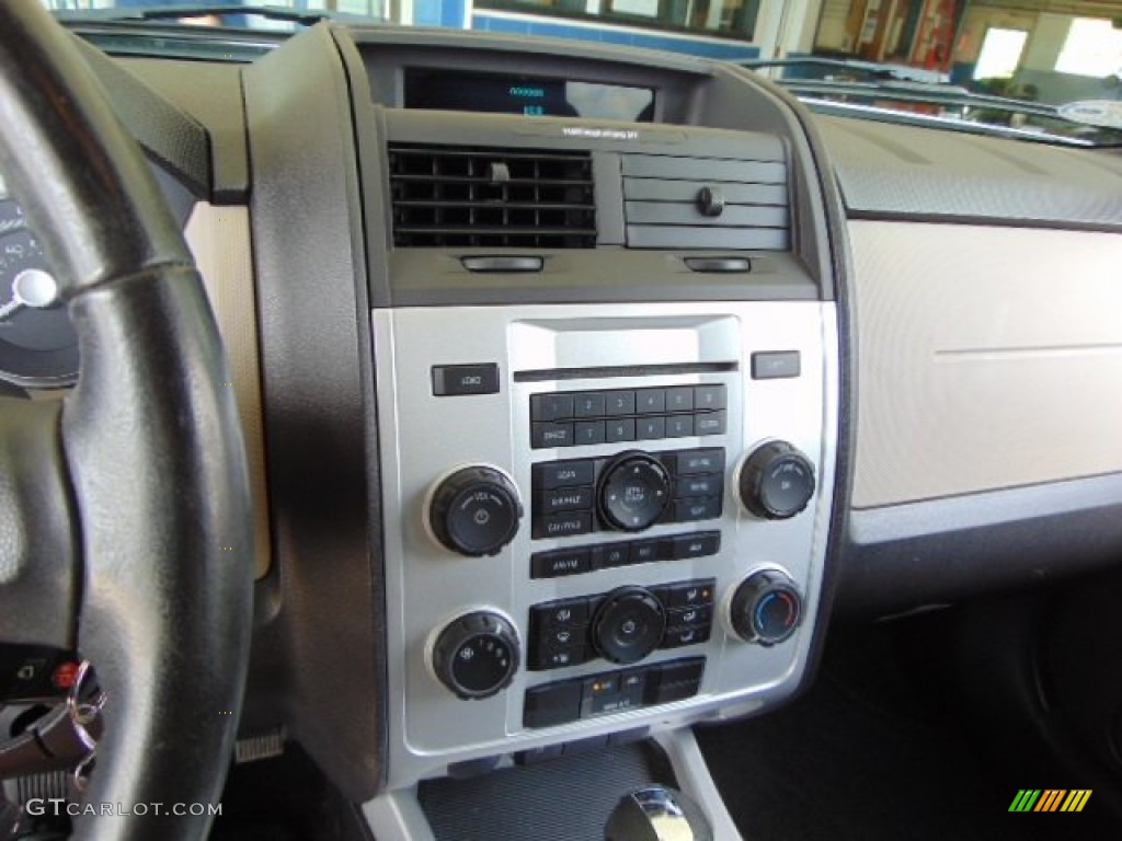 2008 Mariner V6 4WD - Oxford White / Black photo #17