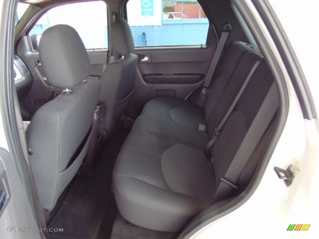 2008 Mariner V6 4WD - Oxford White / Black photo #21
