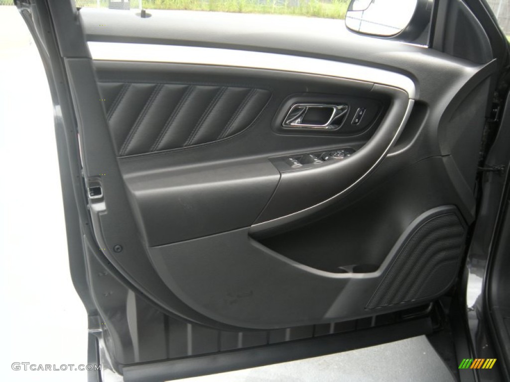 2015 Ford Taurus SEL Charcoal Black Door Panel Photo #95982862