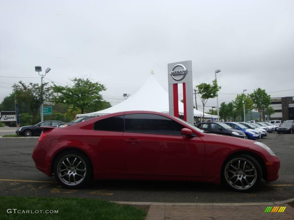 2005 G 35 Coupe - Laser Red / Graphite photo #15