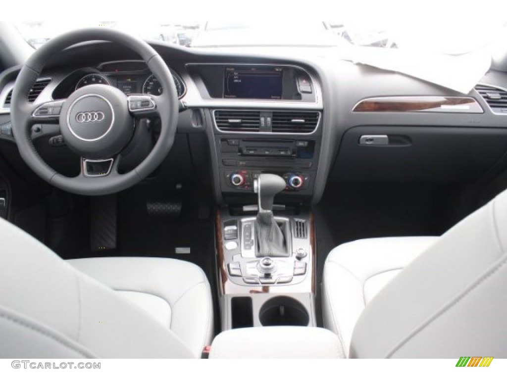 2015 A4 2.0T Premium Plus quattro - Florett Silver Metallic / Titanium Gray/Black photo #31