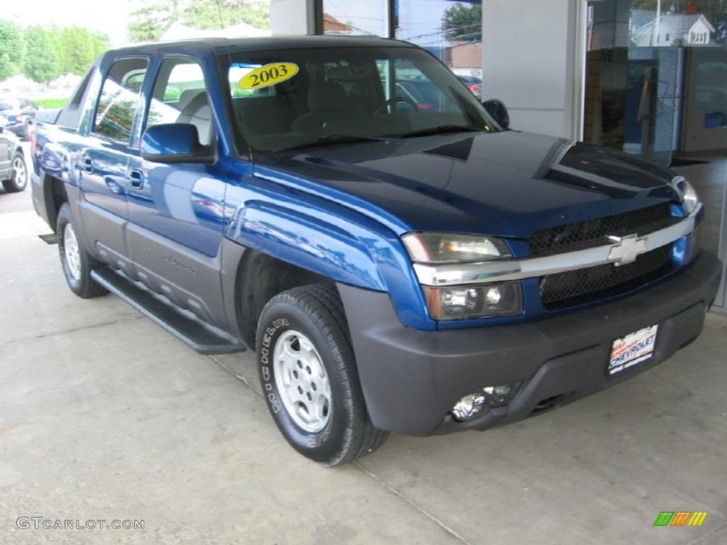 2003 Avalanche 1500 4x4 - Arrival Blue / Dark Charcoal photo #1