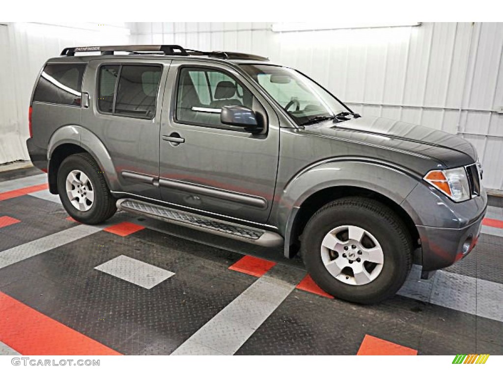 2007 Pathfinder SE 4x4 - Desert Stone / Graphite photo #4