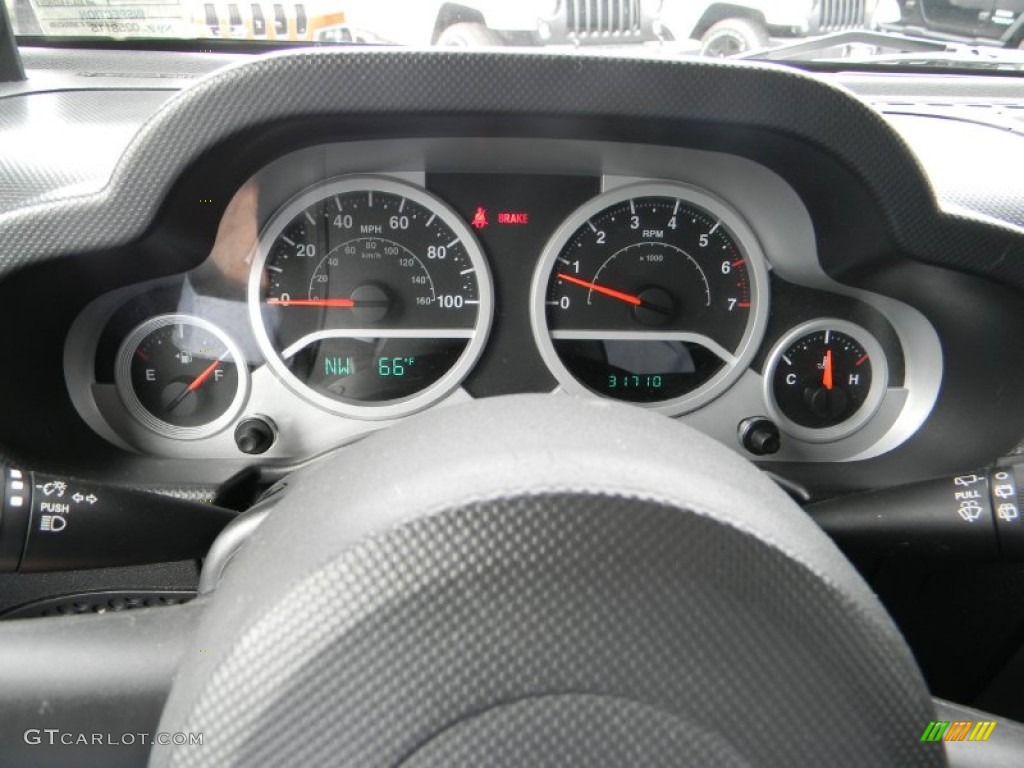 2009 Jeep Wrangler Rubicon 4x4 Gauges Photo #96010014
