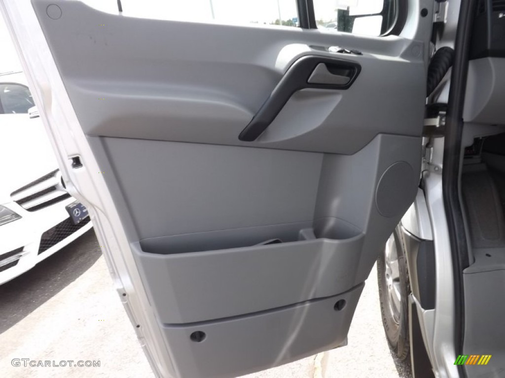 2014 Sprinter 2500 High Roof Passenger Van - Brilliant Blue / Tunja Black photo #15