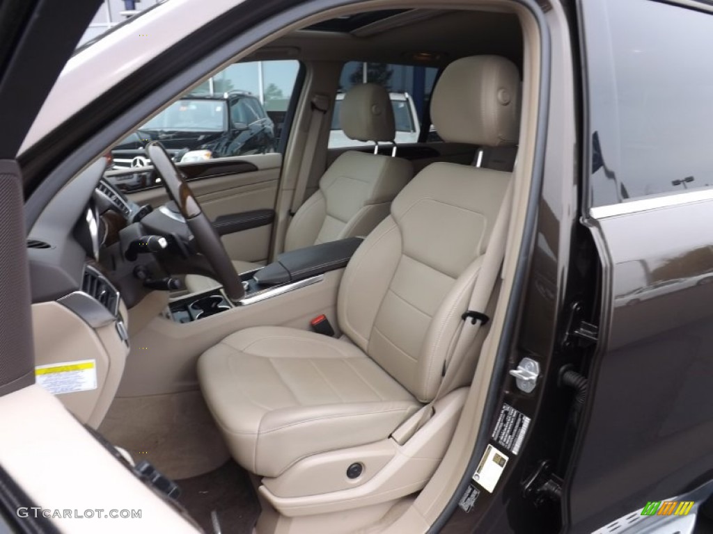 2012 Mercedes-Benz ML 350 4Matic Front Seat Photos