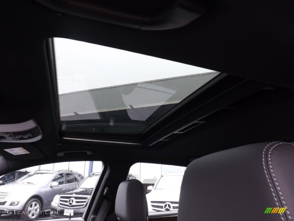 2014 E 350 4Matic Sport Sedan - Black / Black photo #13