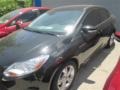 Tuxedo Black - Focus SE Sedan Photo No. 3