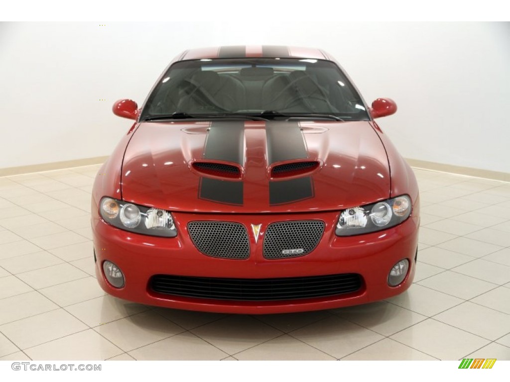 2006 GTO Coupe - Spice Red Metallic / Black photo #2
