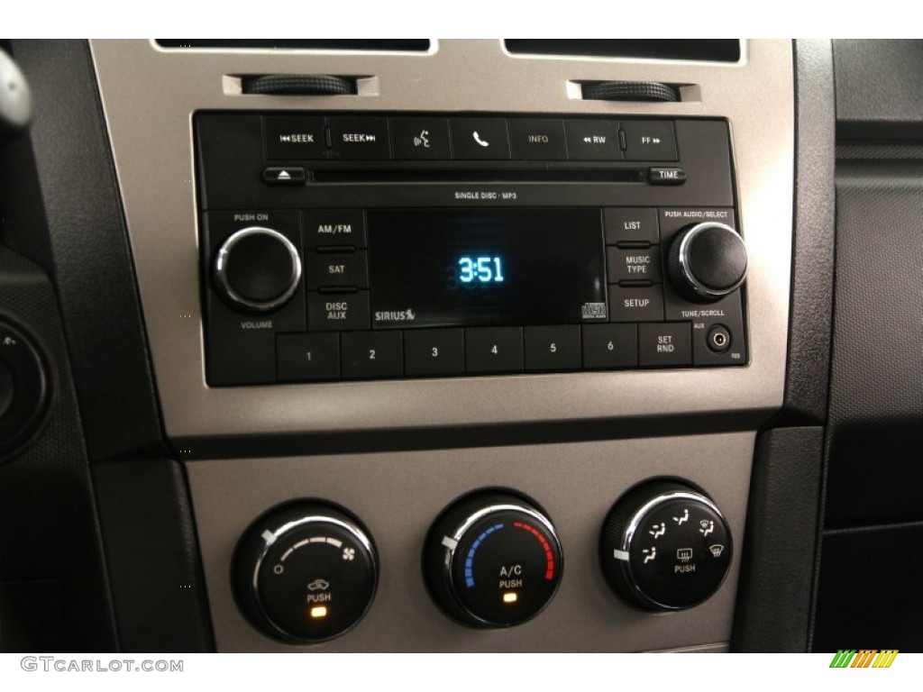 2010 Avenger SXT - Stone White / Dark Slate Gray photo #8
