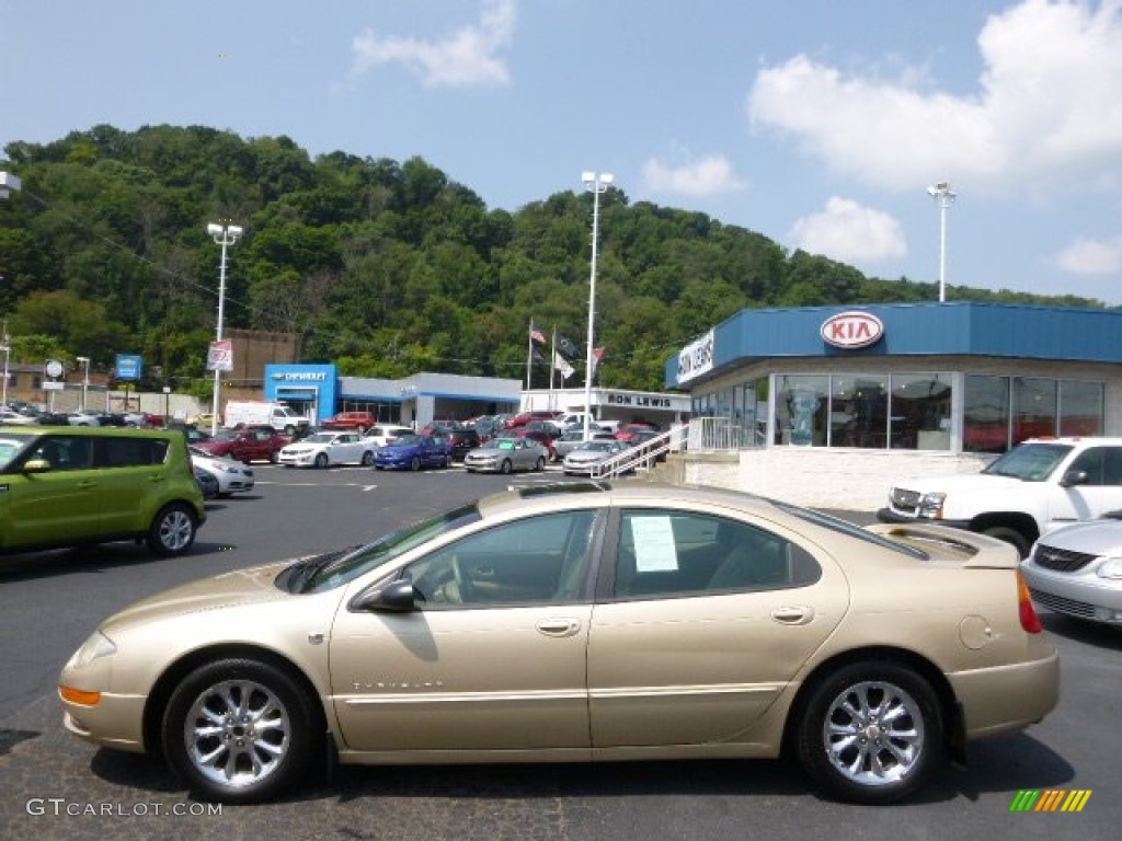 1999 300 M Sedan - Champagne Pearl / Camel/Tan photo #5