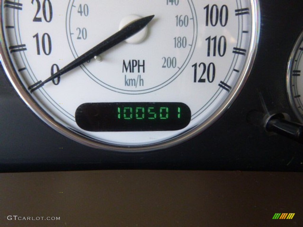 1999 300 M Sedan - Champagne Pearl / Camel/Tan photo #19