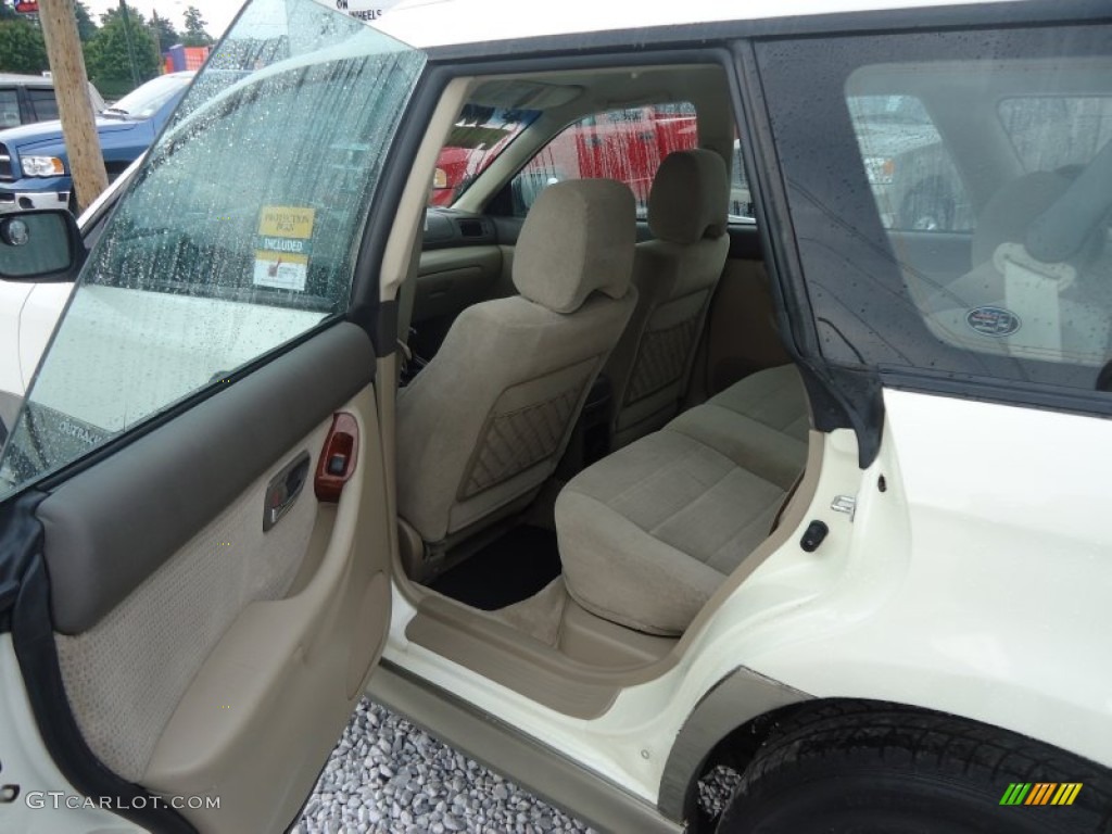 2004 Outback Wagon - White Frost Pearl / Beige photo #20