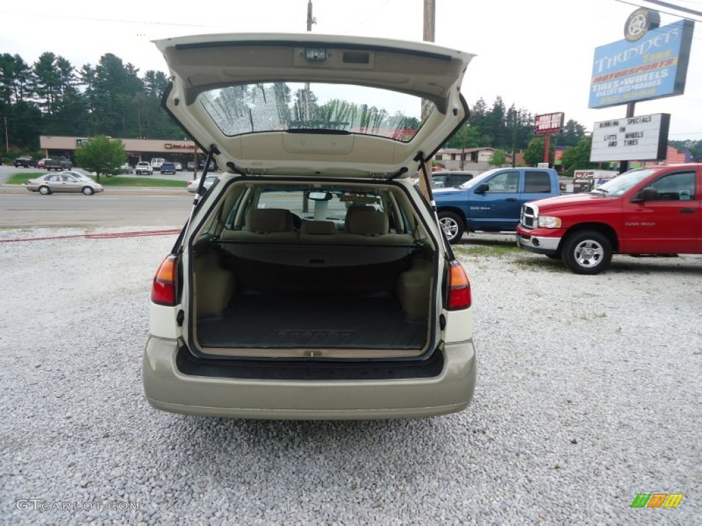 2004 Outback Wagon - White Frost Pearl / Beige photo #24