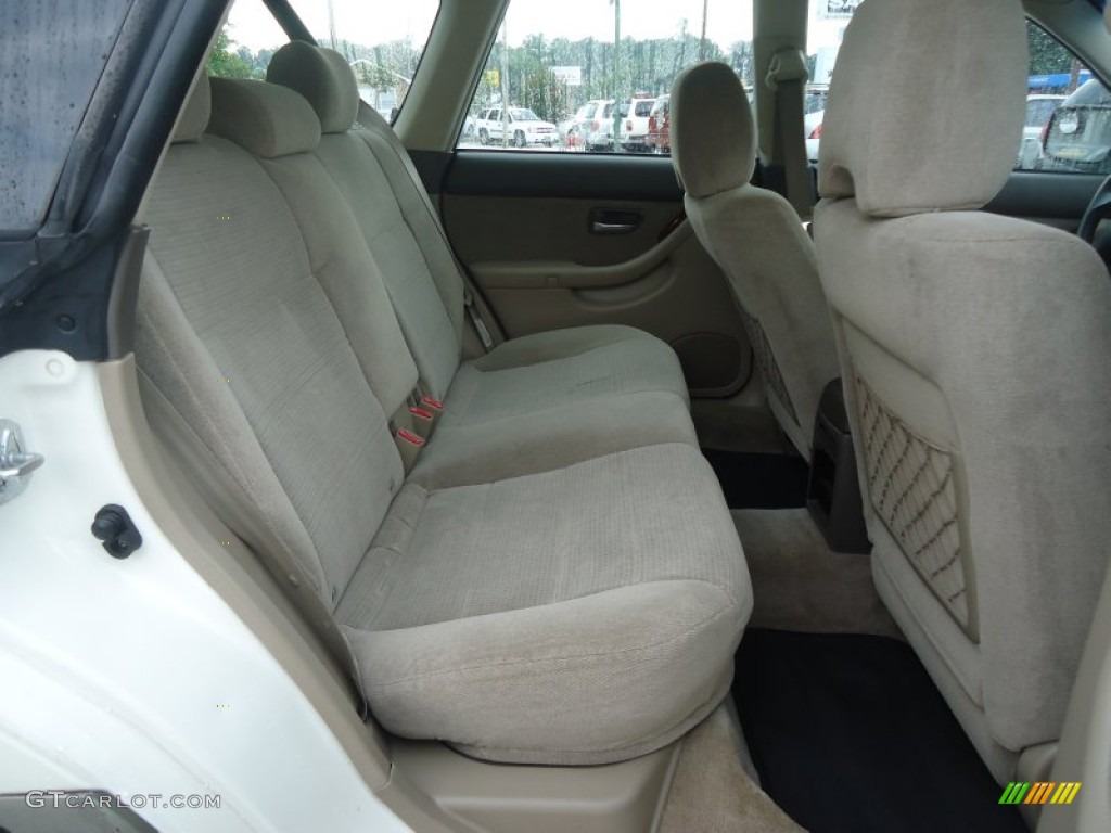 2004 Outback Wagon - White Frost Pearl / Beige photo #27