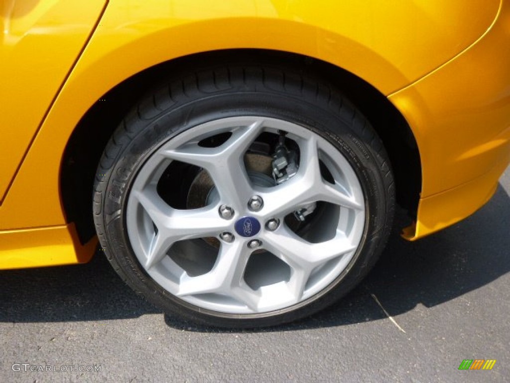 2014 Focus ST Hatchback - Tangerine Scream / ST Charcoal Black Recaro Sport Seats photo #9