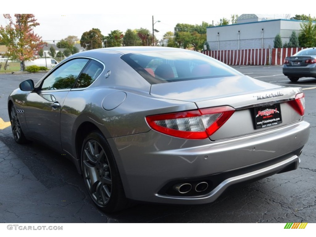 2009 GranTurismo  - Grigio Alfieri (Grey) / Rosso Corallo photo #5