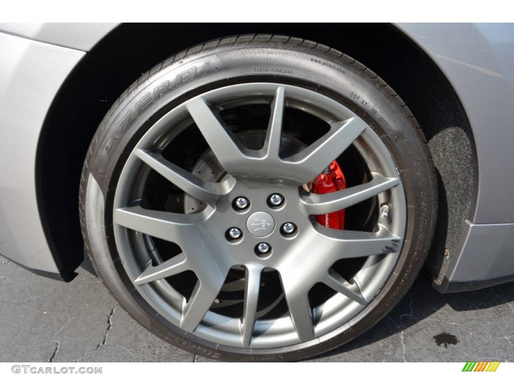 2009 GranTurismo  - Grigio Alfieri (Grey) / Rosso Corallo photo #40