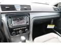 Platinum Gray Metallic - Passat 1.8T SE Photo No. 11