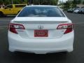 Super White - Camry SE Photo No. 4