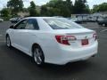 Super White - Camry SE Photo No. 5