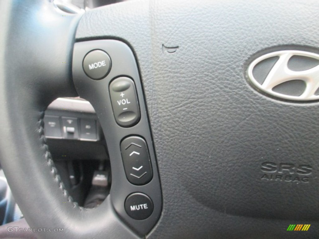 2009 Hyundai Santa Fe Limited Controls Photo #96038463