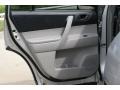 Classic Silver Metallic - Highlander  Photo No. 14