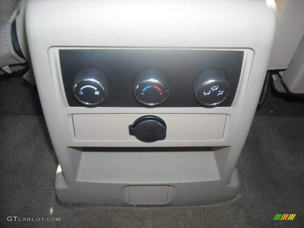 2008 XL7 Luxury AWD - Pearl White Tri Coat Metallic / Beige photo #20