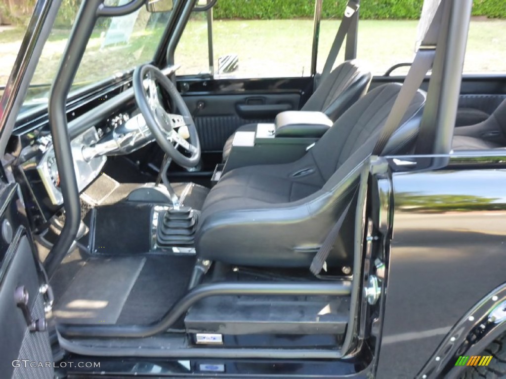 Black Interior 1970 Ford Bronco Custom Sport Wagon Photo #96046230