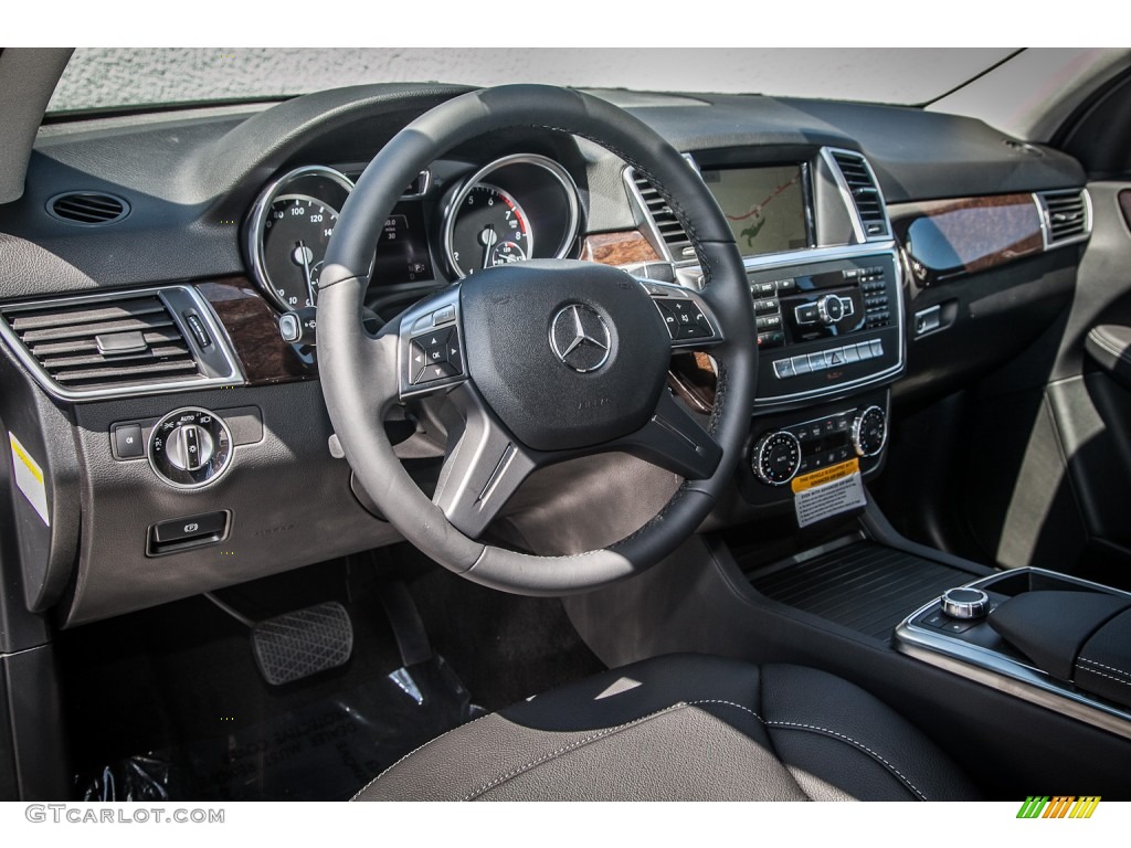 2015 Mercedes-Benz ML 350 Black Dashboard Photo #96049224