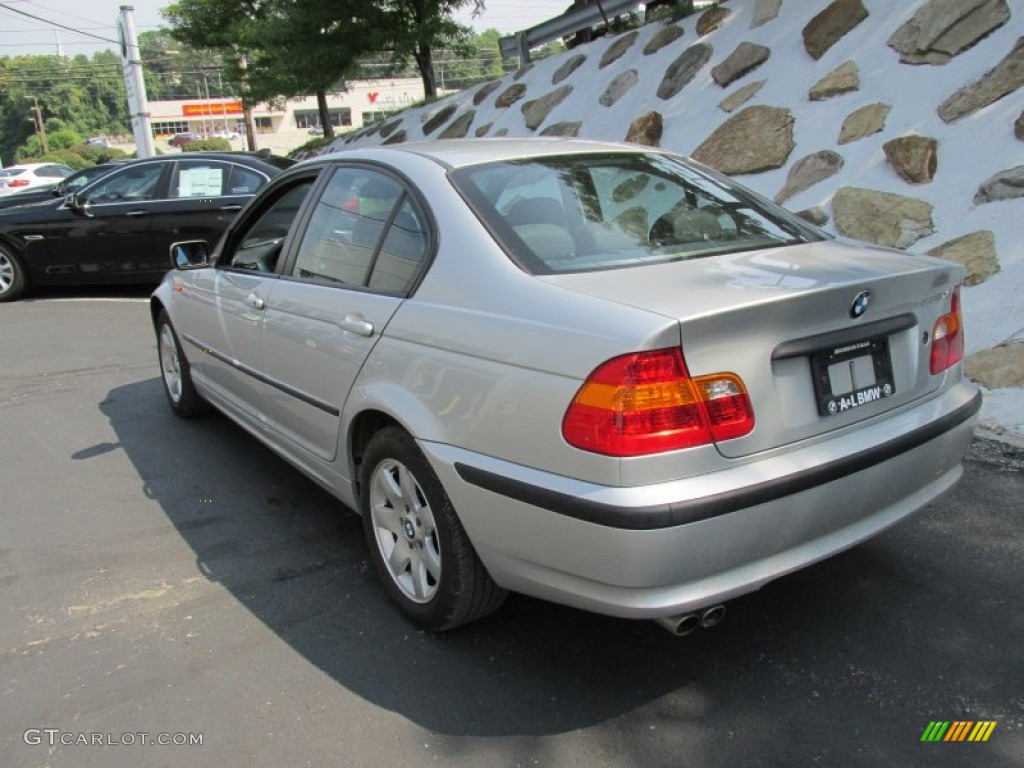 2005 3 Series 325xi Sedan - Titanium Silver Metallic / Black photo #4