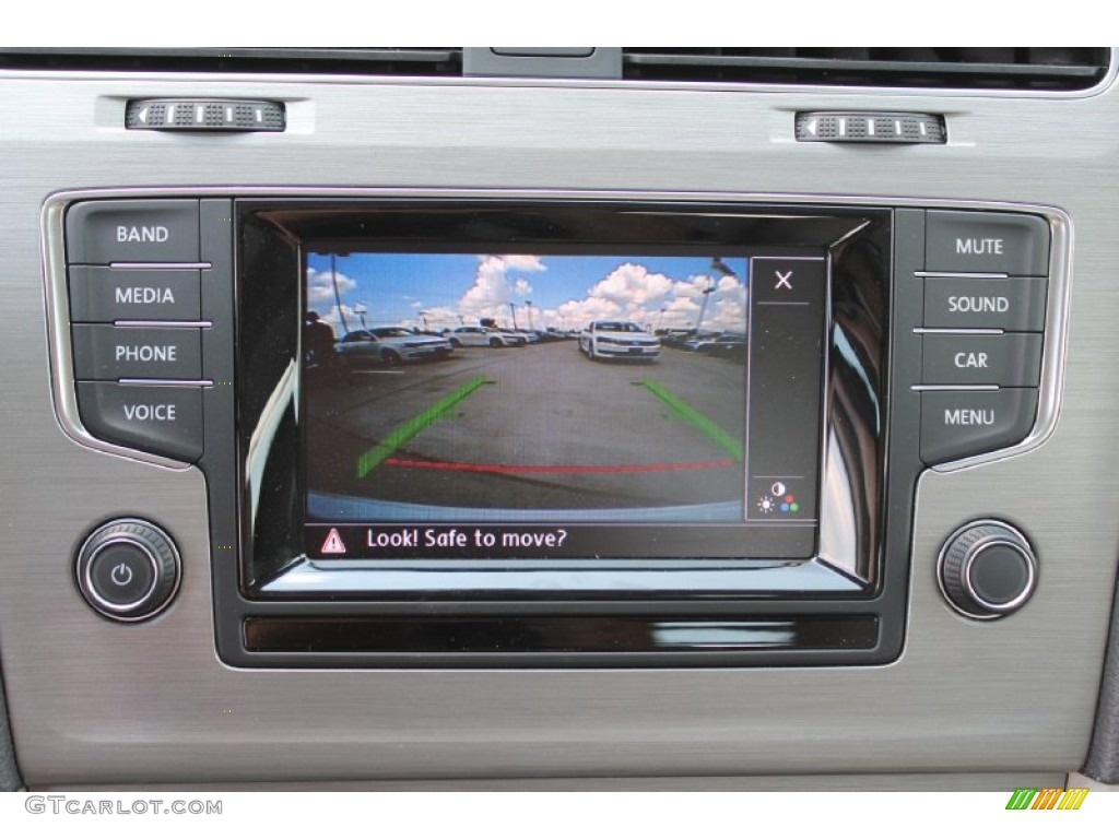 2015 Volkswagen Golf 4 Door 1.8T SE Controls Photo #96051006