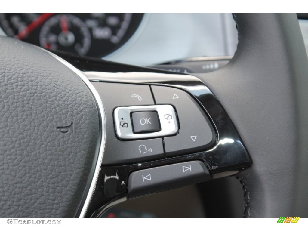 2015 Volkswagen Golf 4 Door 1.8T SE Controls Photo #96051088