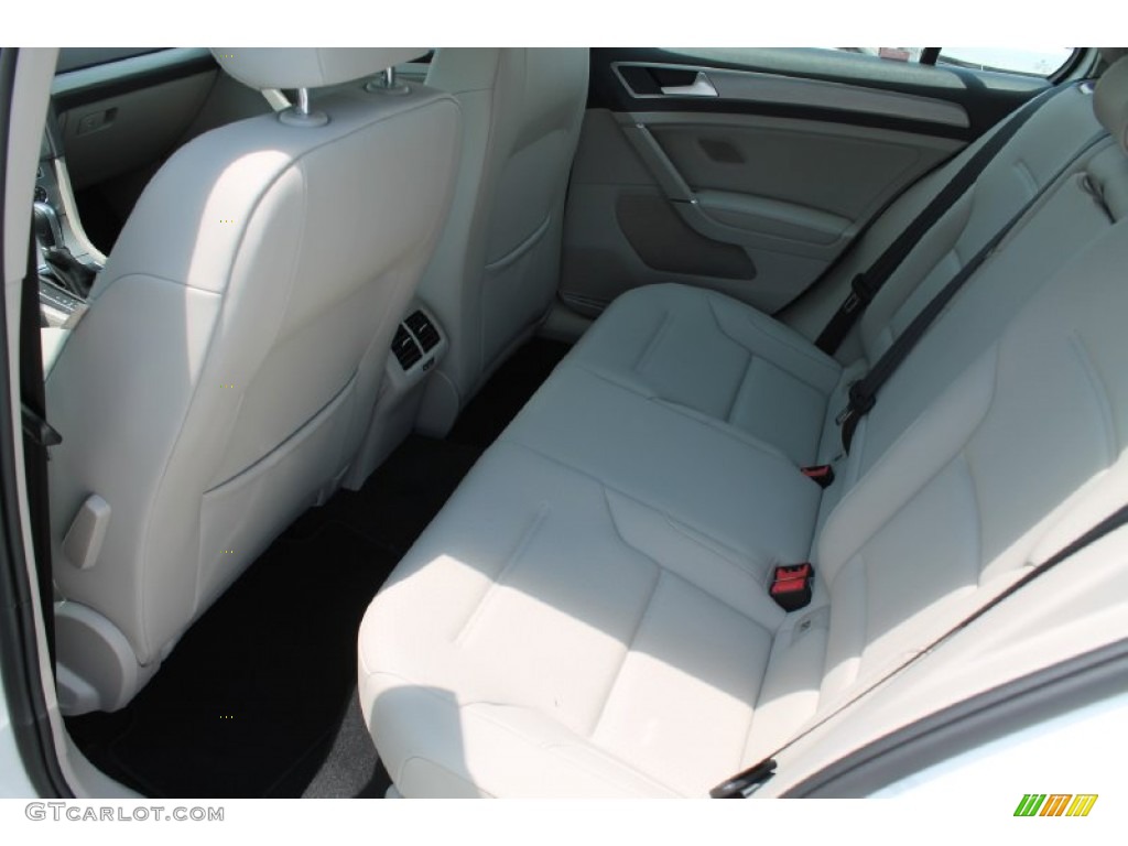 2015 Volkswagen Golf 4 Door 1.8T SE Rear Seat Photo #96051159