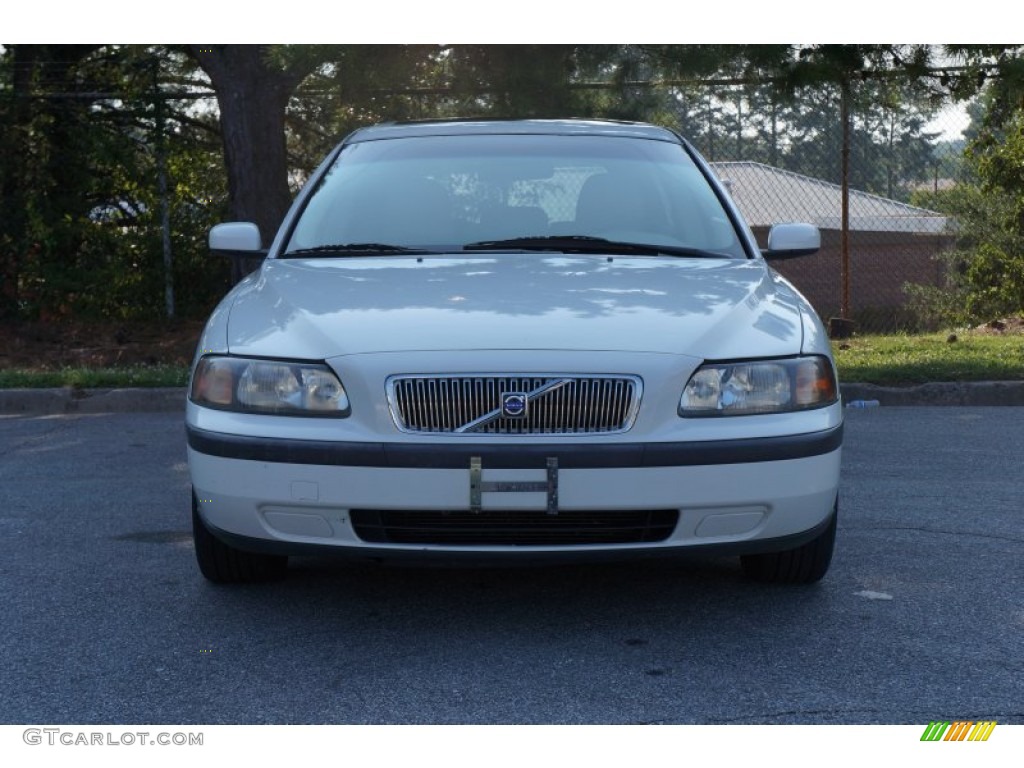 2004 V70 2.4 - Ice White / Beige/Light Sand photo #2