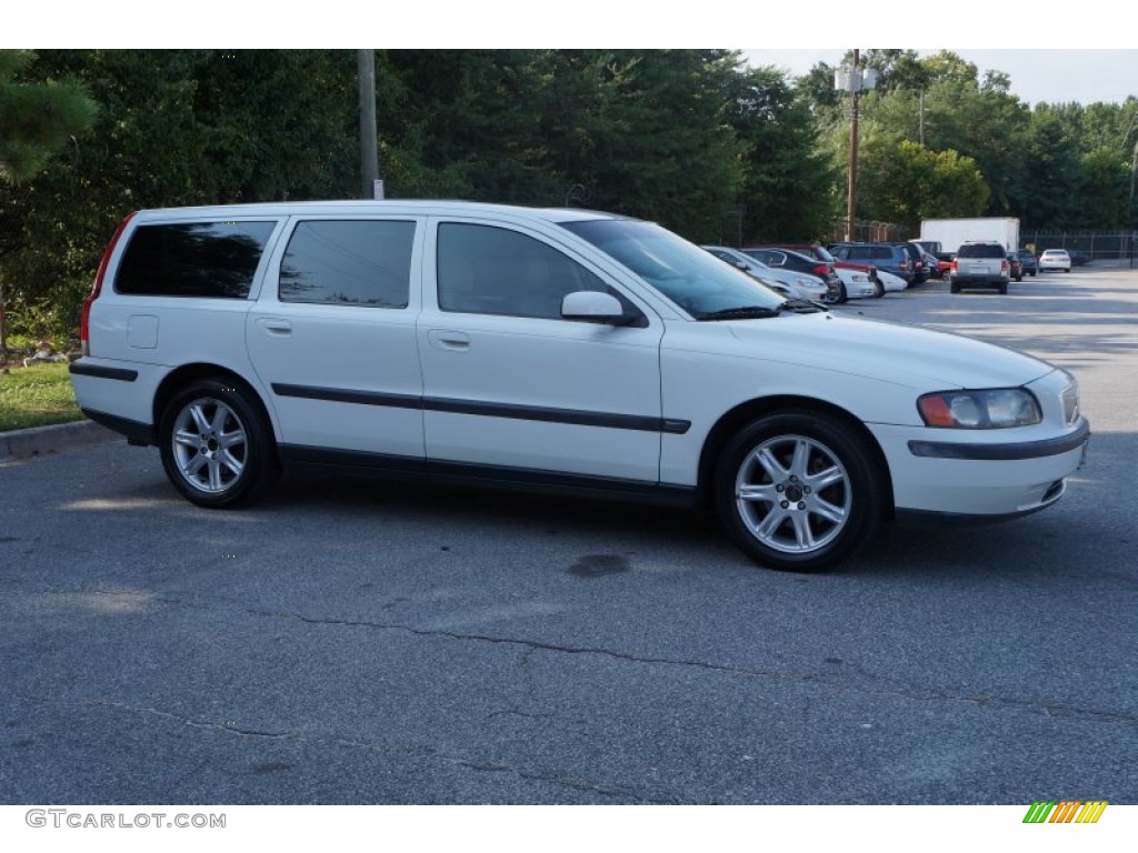 2004 V70 2.4 - Ice White / Beige/Light Sand photo #9