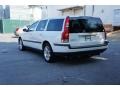 Ice White - V70 2.4 Photo No. 11