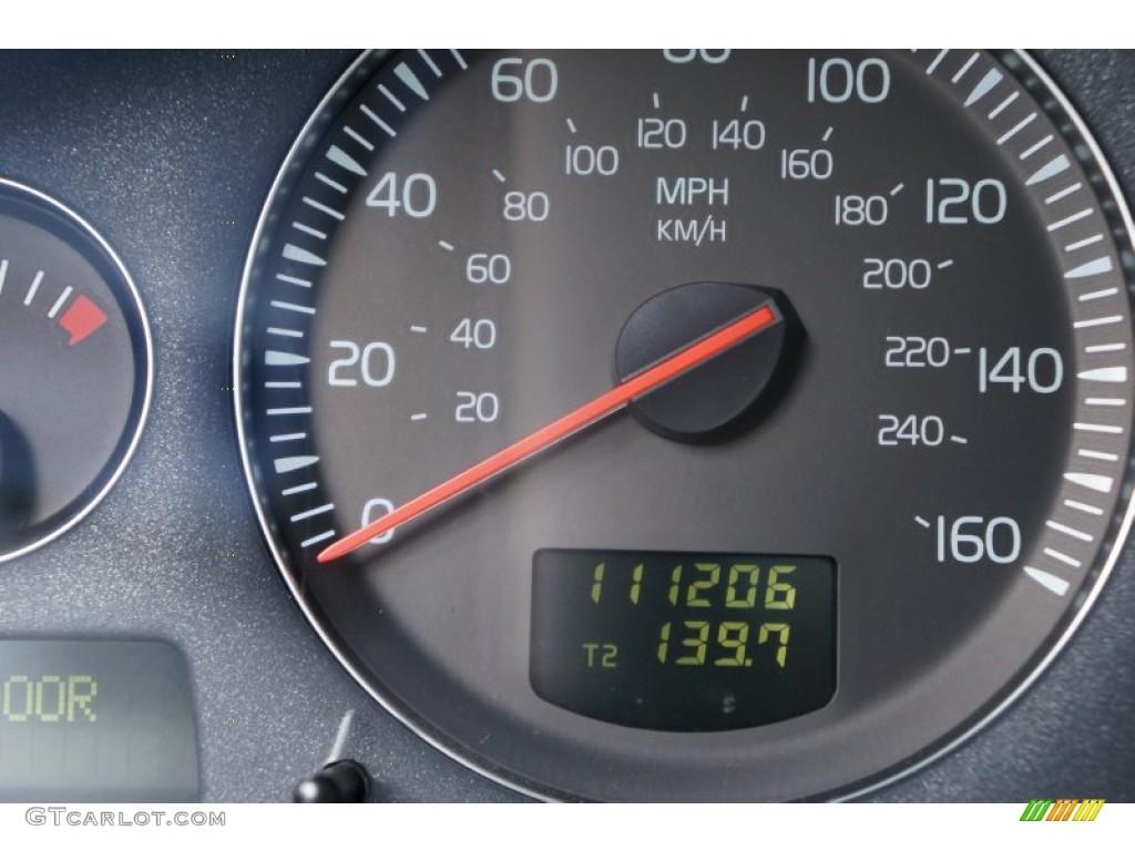 2004 V70 2.4 - Ice White / Beige/Light Sand photo #24