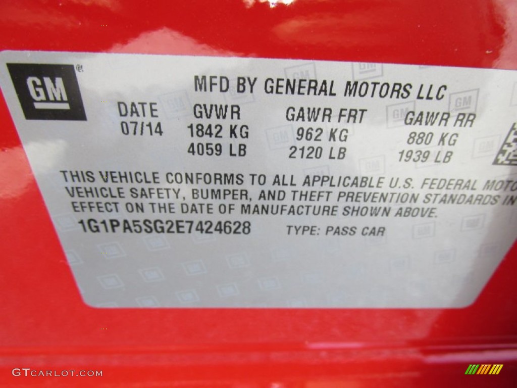 2014 Cruze LS - Red Hot / Jet Black/Medium Titanium photo #19